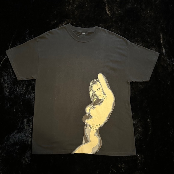 Mens XL 8103 Clothing Pamela Anderson “MILF” Graphic Tee Black | limited Edition - Picture 1 of 10